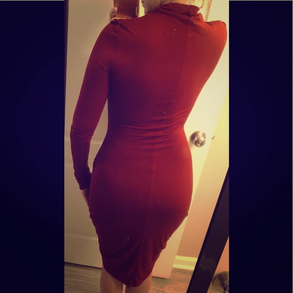 VENUS Fitted Dress w/Drape Accents - Picture 2 of 3